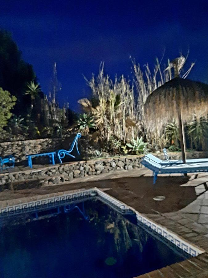 Attico Los Montes With Private Pool Viñuela Exterior foto